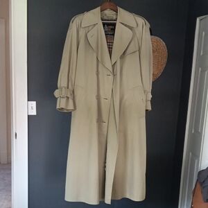 Vintage London Fog Light Green Womens Trench Coat